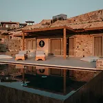 Gkf Luxury Naxos City
