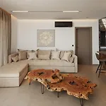Gkf Luxury Naxos City